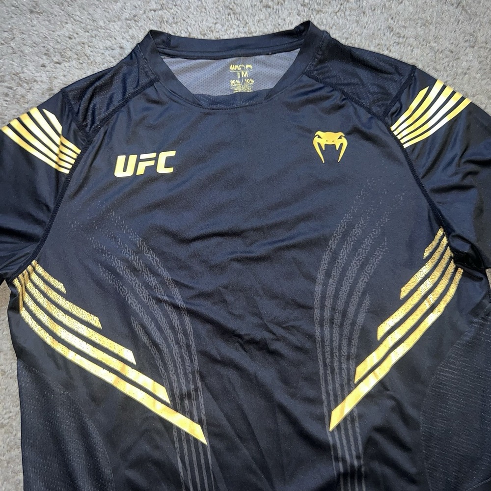 UFC Adrenaline By Venum Authentic Fight Night Champion Walkout Jersey Medium